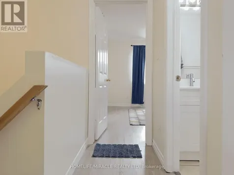 78 Colton Circle Kitchener ON N2A 4K4