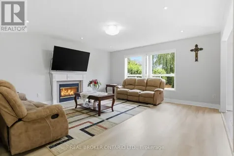 135 Blackburn Drive Brantford ON N3T 6S8