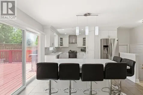 135 Blackburn Drive Brantford ON N3T 6S8