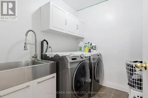 135 Blackburn Drive Brantford ON N3T 6S8