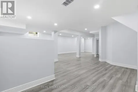 135 Blackburn Drive Brantford ON N3T 6S8