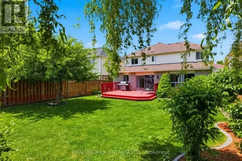 135 Blackburn Drive Brantford ON N3T 6S8