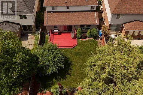 135 Blackburn Drive Brantford ON N3T 6S8