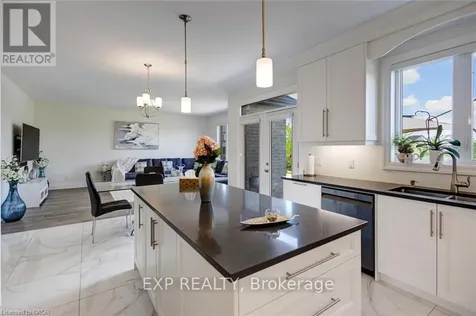 57 Hollybrook Trail Kitchener ON N2R 0M5