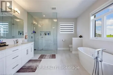 57 Hollybrook Trail Kitchener ON N2R 0M5