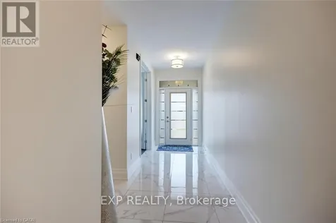 57 Hollybrook Trail Kitchener ON N2R 0M5