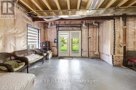 57 Hollybrook Trail Kitchener ON N2R 0M5