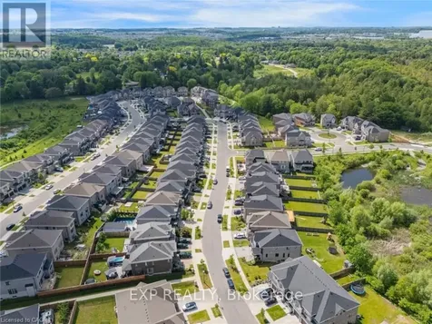 57 Hollybrook Trail Kitchener ON N2R 0M5