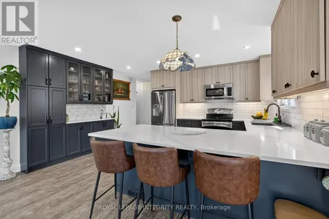 850 Balsam Drive Ottawa ON K1E 1B5