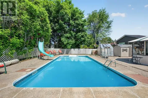 850 Balsam Drive Ottawa ON K1E 1B5