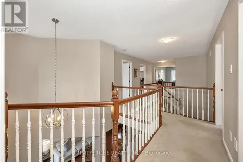 502 Dalewood Crescent Ottawa ON K2S 0L2