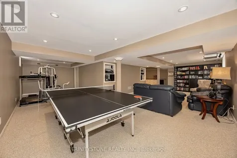 502 Dalewood Crescent Ottawa ON K2S 0L2
