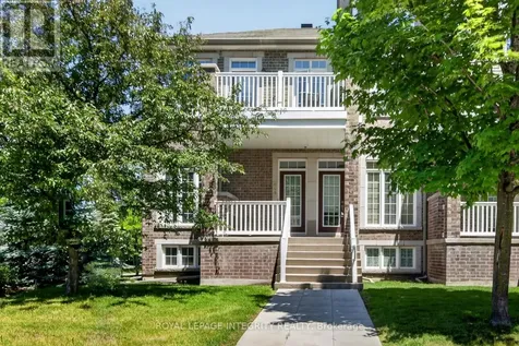 84 Stonehaven Drive Ottawa ON K2M 0C1