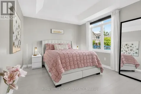 84 Stonehaven Drive Ottawa ON K2M 0C1