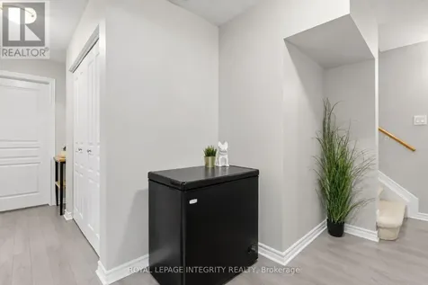 84 Stonehaven Drive Ottawa ON K2M 0C1