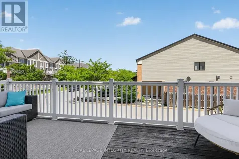 84 Stonehaven Drive Ottawa ON K2M 0C1