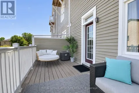 84 Stonehaven Drive Ottawa ON K2M 0C1