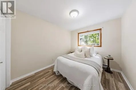 755 Talfourd Street Sarnia ON N7T 1S1