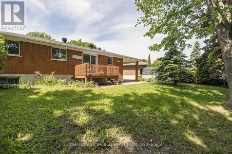 66 Valecrest Drive Cornwall ON K6H 6E1