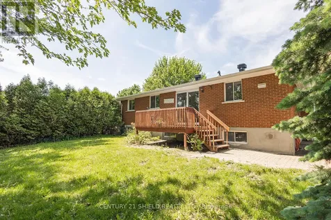 66 Valecrest Drive Cornwall ON K6H 6E1