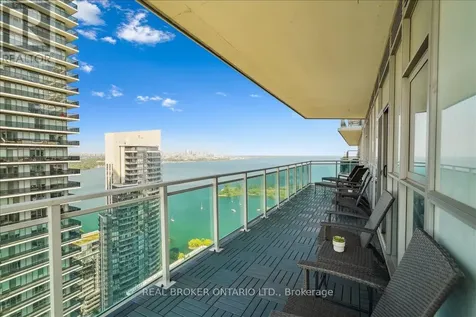 33 Shore Breeze Drive Toronto (mimico) ON M8V 0G1