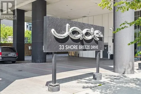 33 Shore Breeze Drive Toronto (mimico) ON M8V 0G1