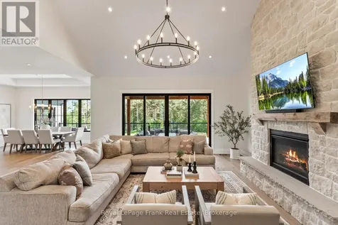 57 Bradley Boulevard Clarington ON L0B 1J0