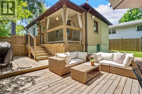 10 Selkirk Street Cambridge ON N1S 1Z1