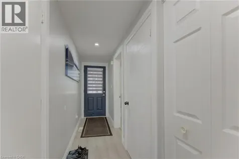 26 Hartley Court Cambridge ON N1R 8J4