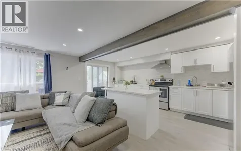 26 Hartley Court Cambridge ON N1R 8J4