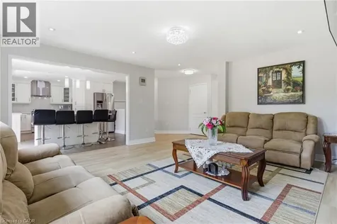135 Blackburn Drive Brantford ON N3T 6S8