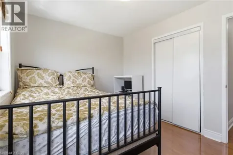 135 Blackburn Drive Brantford ON N3T 6S8