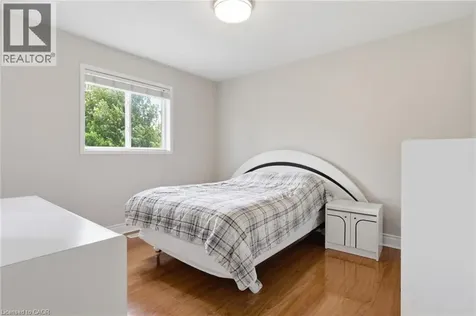 135 Blackburn Drive Brantford ON N3T 6S8