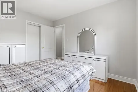 135 Blackburn Drive Brantford ON N3T 6S8