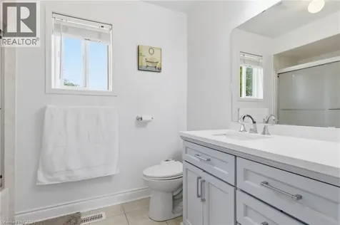 135 Blackburn Drive Brantford ON N3T 6S8