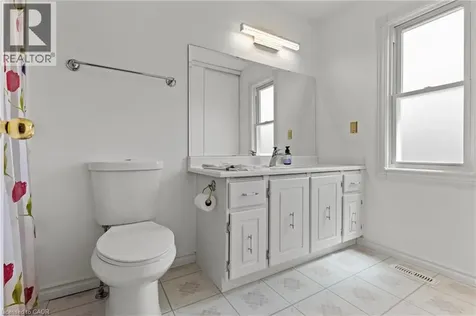 2825 Gananoque Drive Mississauga ON L5N 1V6