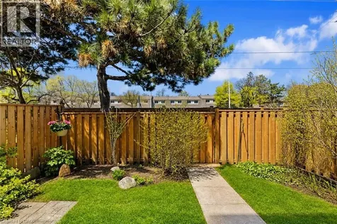 2825 Gananoque Drive Mississauga ON L5N 1V6