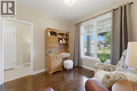 6 Manorwood Road Smithville ON L0R 2A0