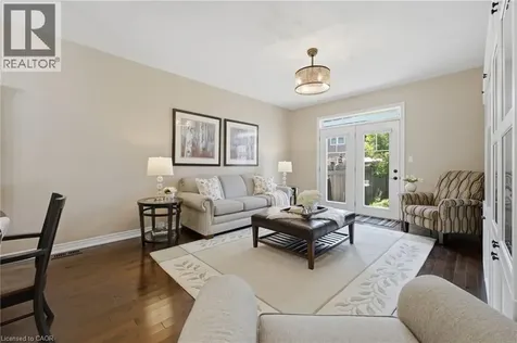 6 Manorwood Road Smithville ON L0R 2A0