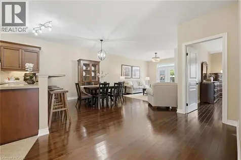 6 Manorwood Road Smithville ON L0R 2A0