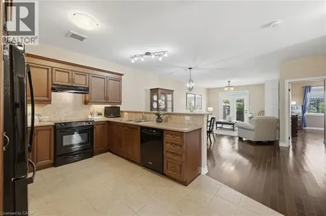 6 Manorwood Road Smithville ON L0R 2A0