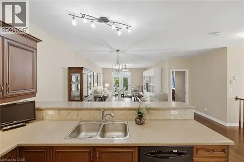 6 Manorwood Road Smithville ON L0R 2A0