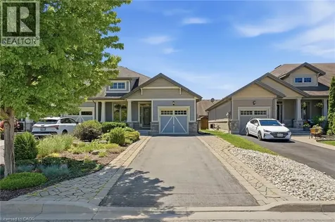 6 Manorwood Road Smithville ON L0R 2A0