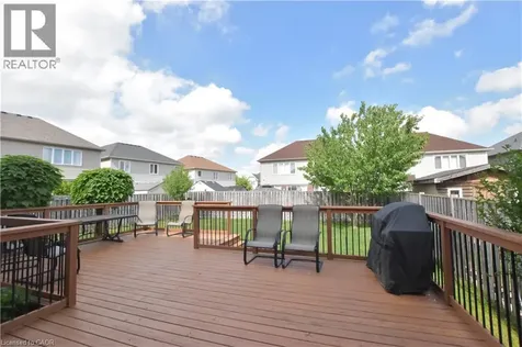 512 Terrington Crescent Kitchener ON N2P 0B9