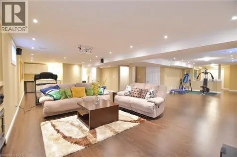 512 Terrington Crescent Kitchener ON N2P 0B9