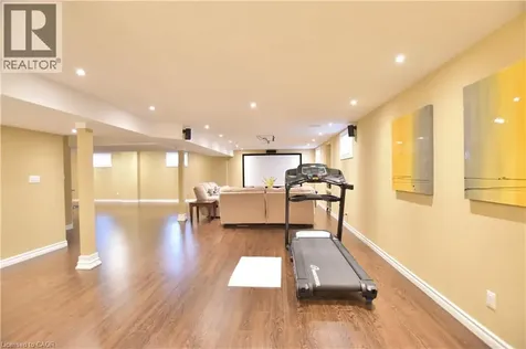 512 Terrington Crescent Kitchener ON N2P 0B9