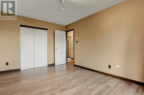 2041 Arrowsmith Drive Ottawa ON K1J 7V7