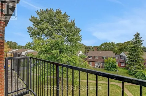 2041 Arrowsmith Drive Ottawa ON K1J 7V7