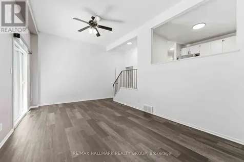 2202 Orient Park Drive Ottawa ON K1B 4W2