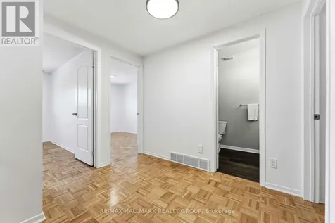 2202 Orient Park Drive Ottawa ON K1B 4W2